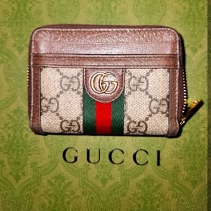 Gucci wallet